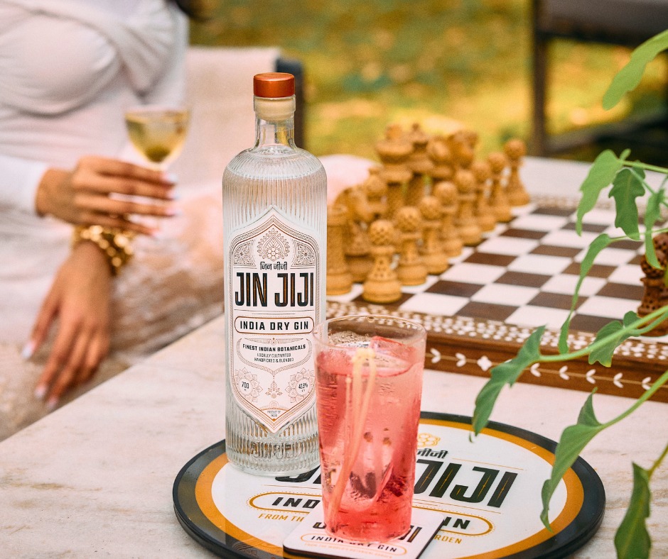 Indian Gin, Jin Jiji
