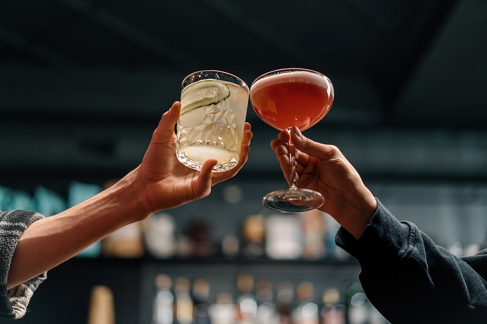 Easy Cocktail Recipes You Can Make At Home Under 10 Minutes