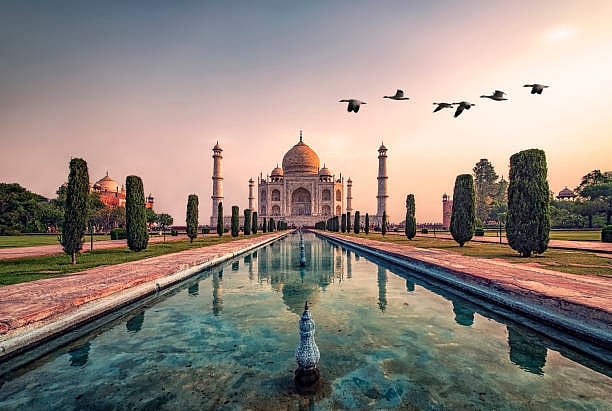 Foodie’s Delight: A Guide To Eating Through Agra