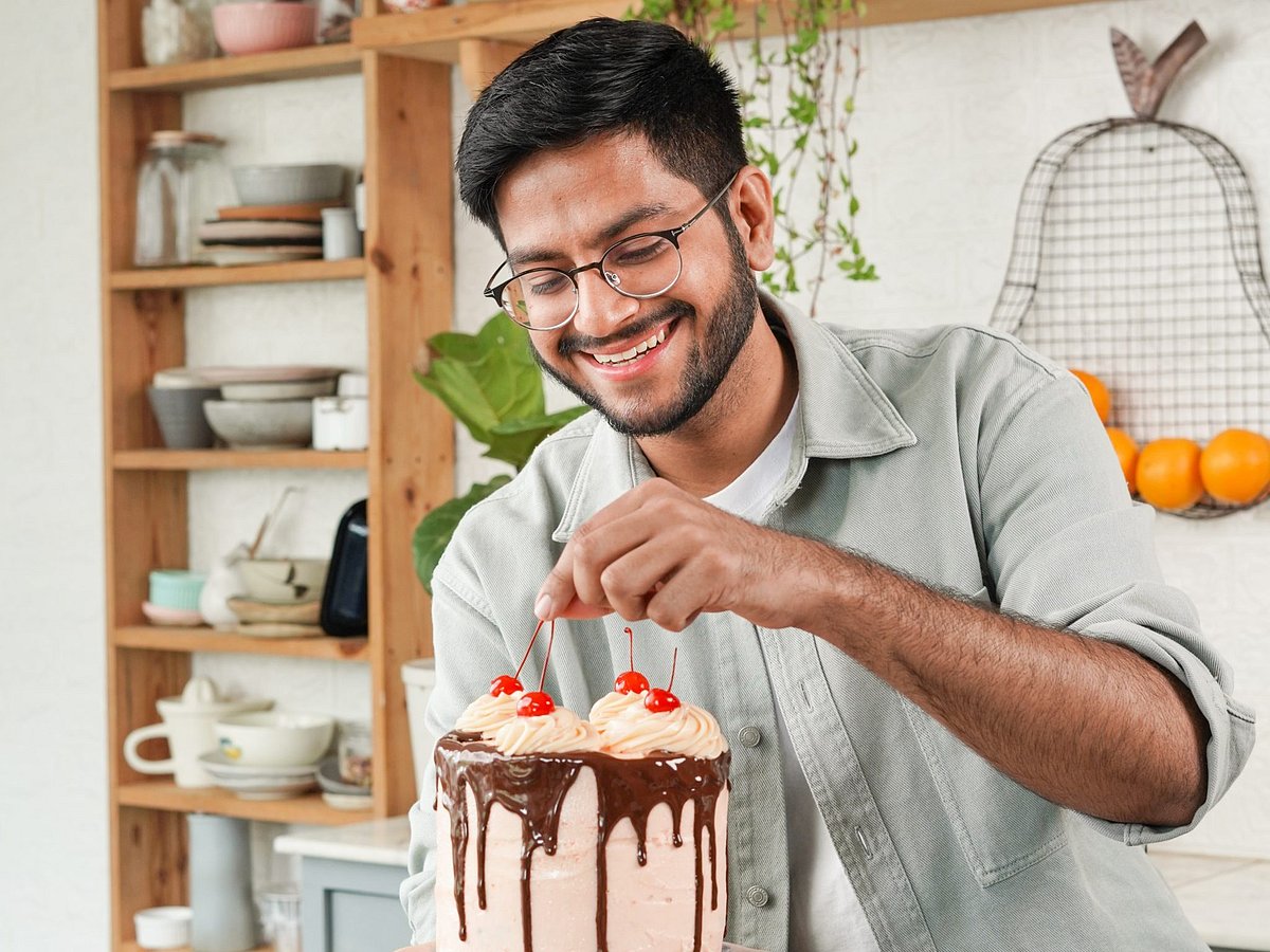 Baking Star Shivesh Bhatia Spills The Tea On His Favourite Restaurants In Delhi